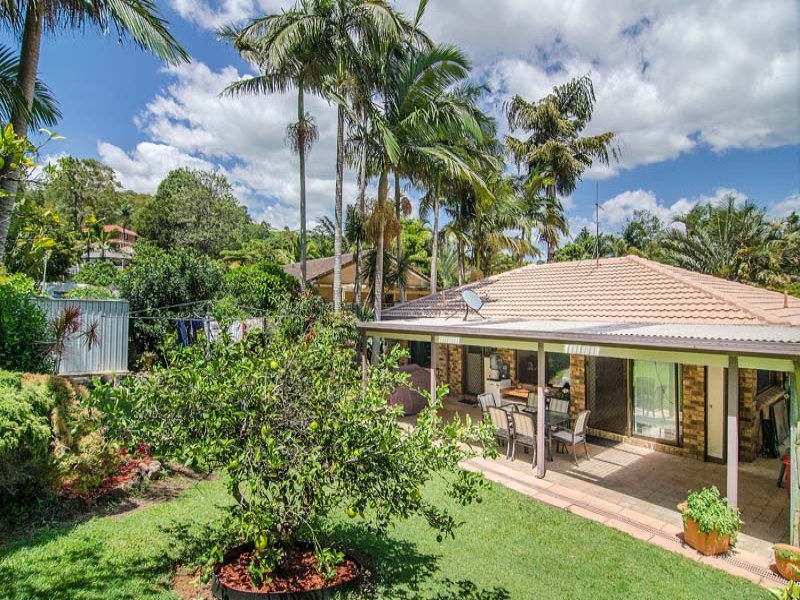 2A Narrogal Court, Ocean Shores NSW 2483