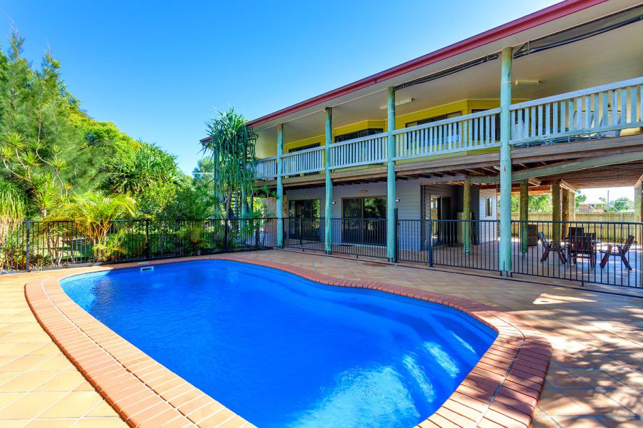 Cooloola Coast Realty Barny's Beach House. Pets Wifi