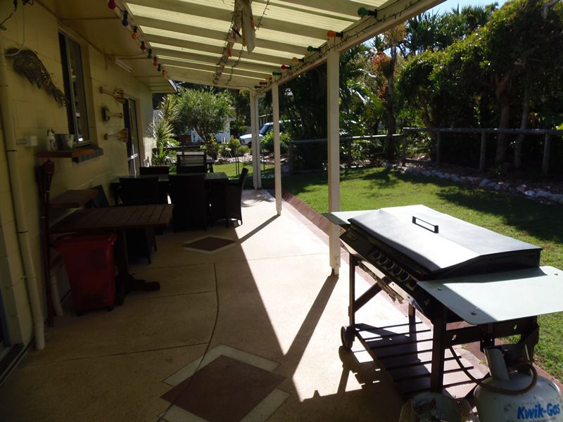 Cooloola Coast Realty Best priced beach house in Rainbow