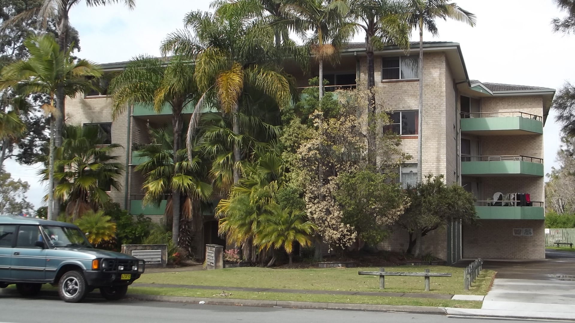 Forster Tuncurry Property Management 2 bedroom unfurnished unit