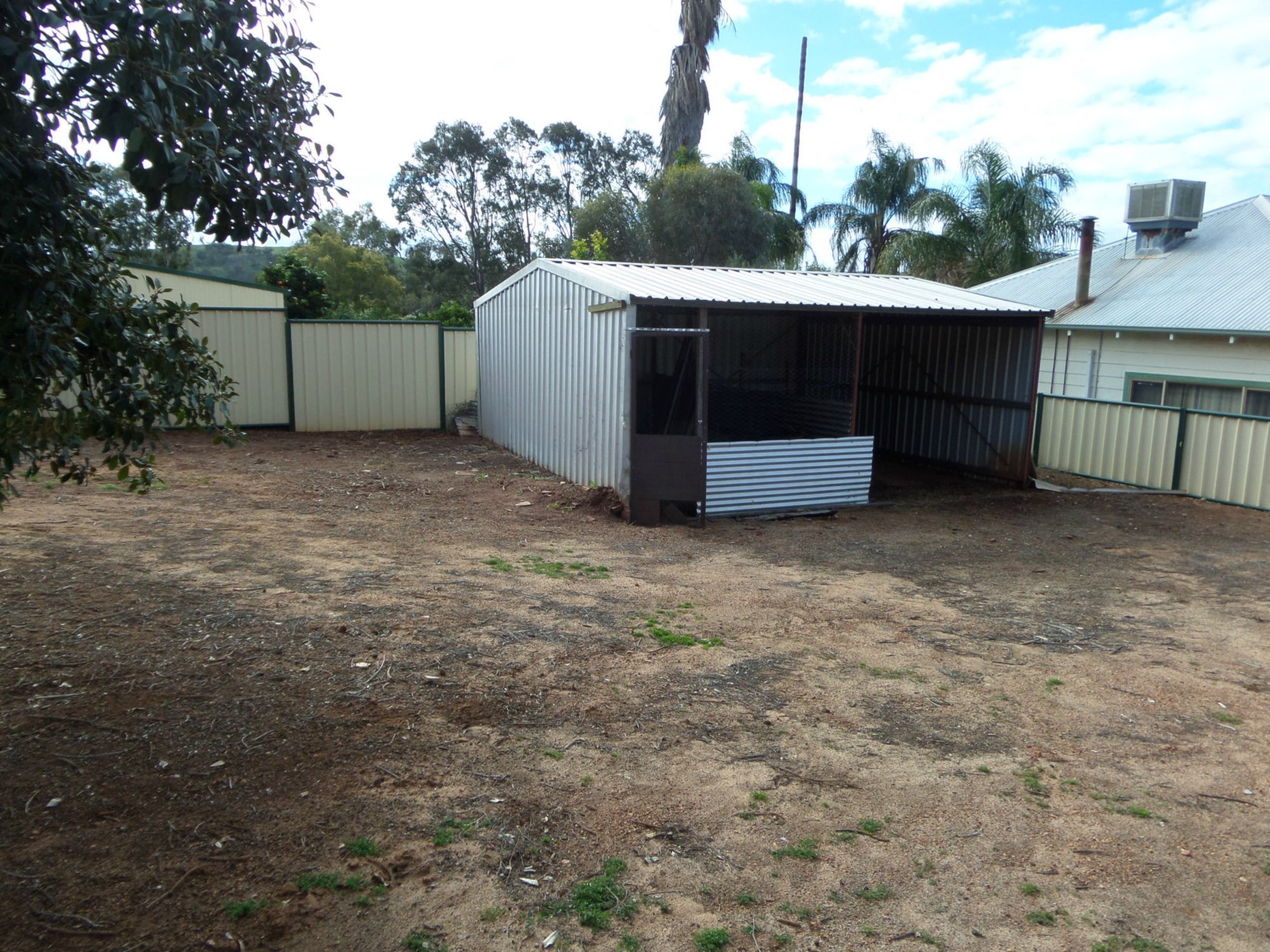 Tony Maddox Real Estate 3 bedroom country home located in Toodyay